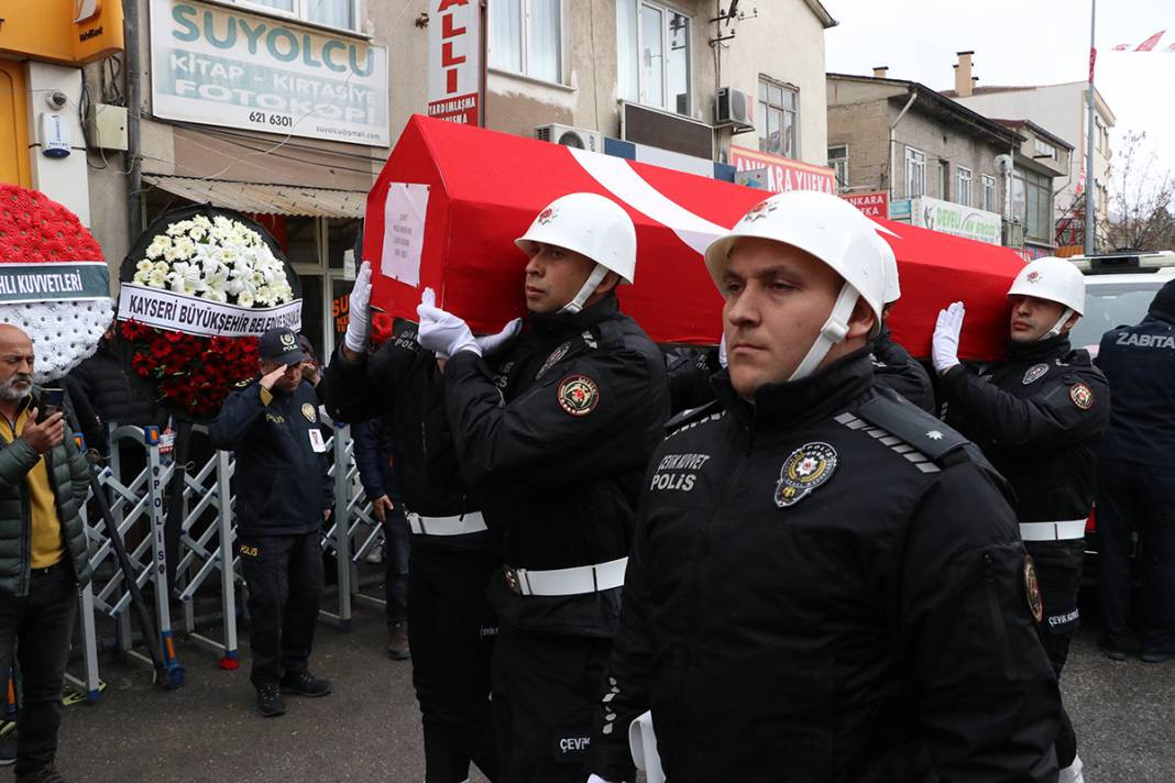 Şehitlere son veda - Resim: 9